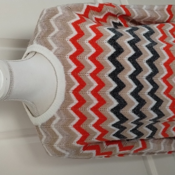 Adora sweater size medium zig zag soft gray orange white tan oversized - Picture 2 of 10